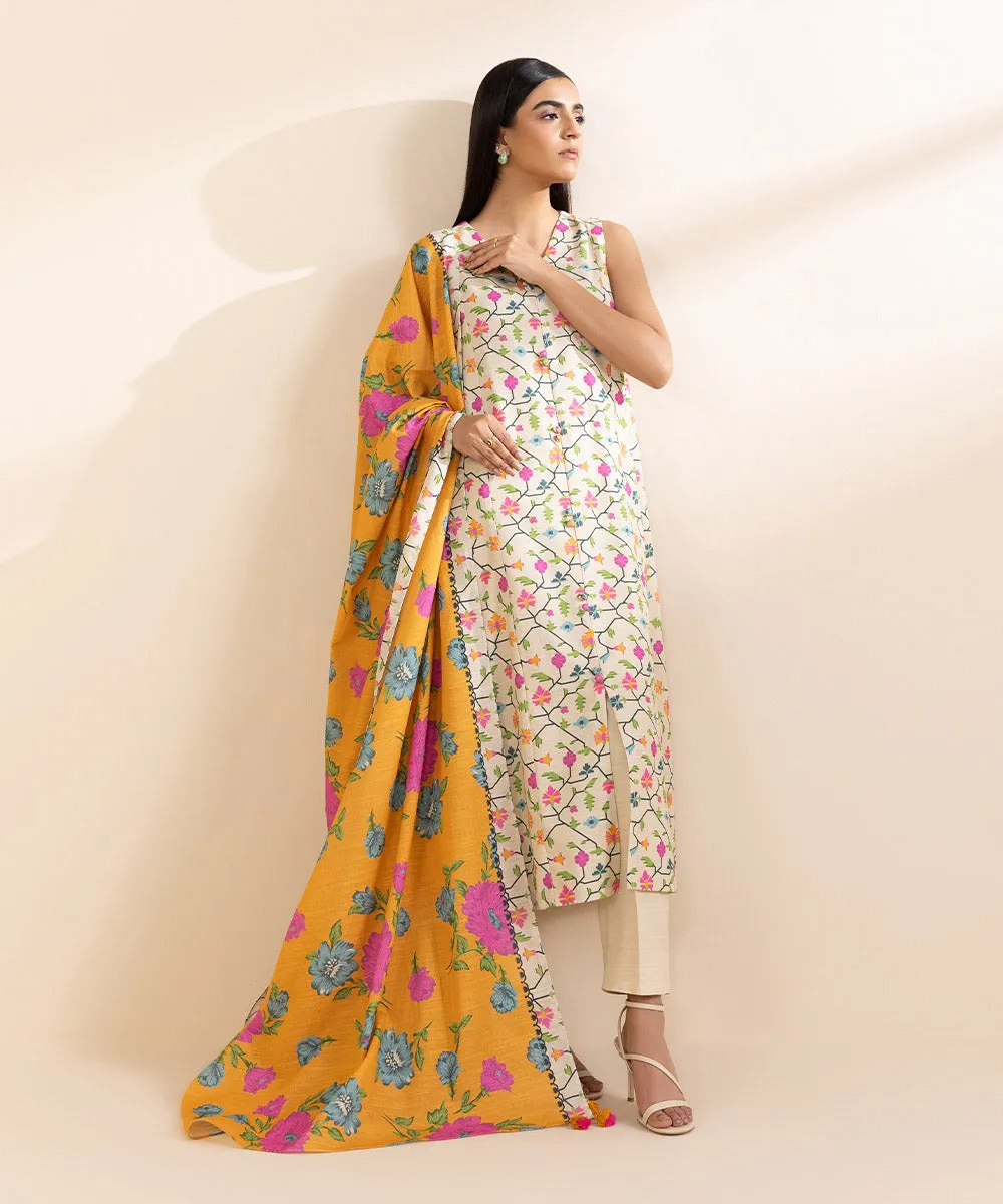 3 Piece - Printed Light Khaddar Suit