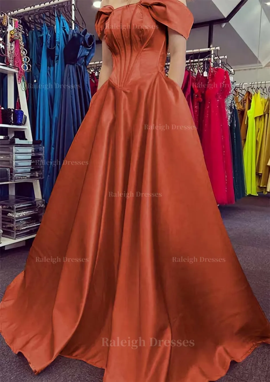 A-line Off-the-Shoulder Strapless Long/Floor-Length Satin Prom Dress With Pleated Pockets