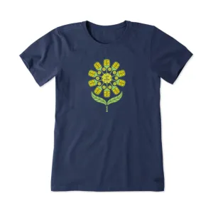 Life Is Good Women's Clean Pickleball Flower Short Sleeve Tee - Darkest Blue