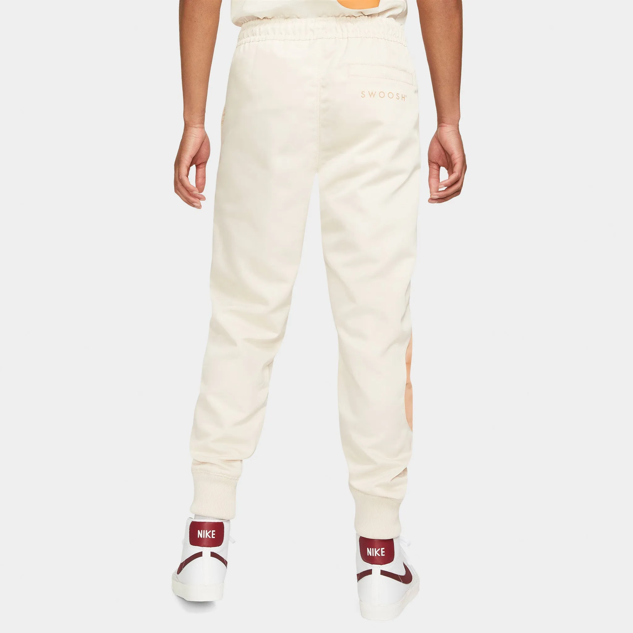 Nike Sportswear Swoosh Pants Pearl White / Light Cognac - Light Cognac