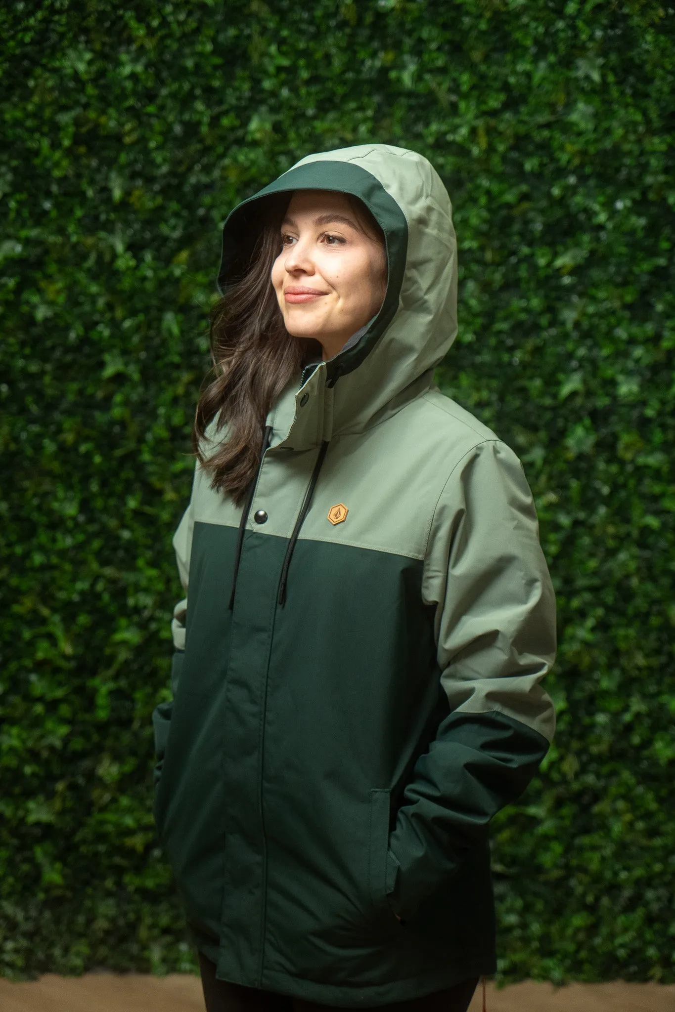 Volcom Bolt Insulated Jacket - Women's | Stylish and Insulated Jacket with Superior Waterproof Protection